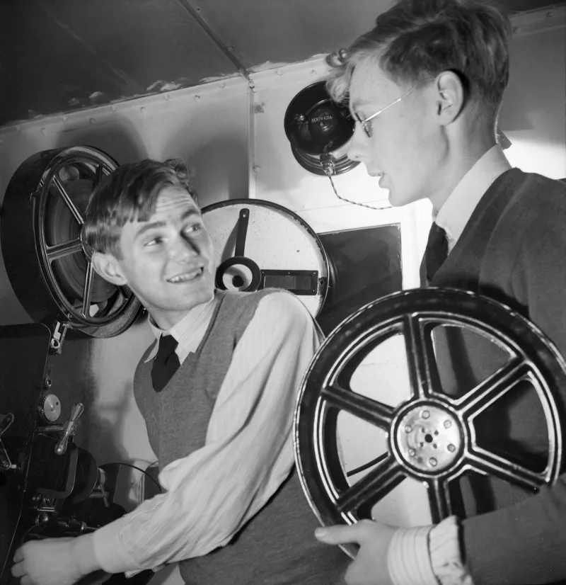Projecteur cinéma vintage, bobine de film